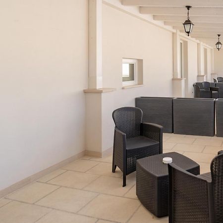 "Corte Mopps" Citta Della Ceramica Grottaglie - Spa Elysium Екстер'єр фото